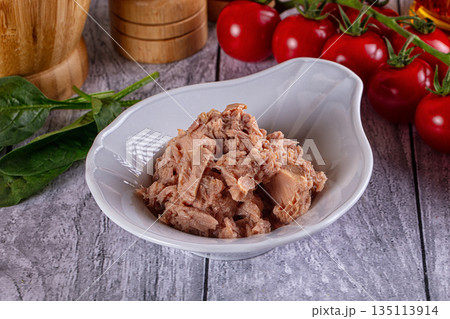 Canned Tuna fish in the bowl 135113914