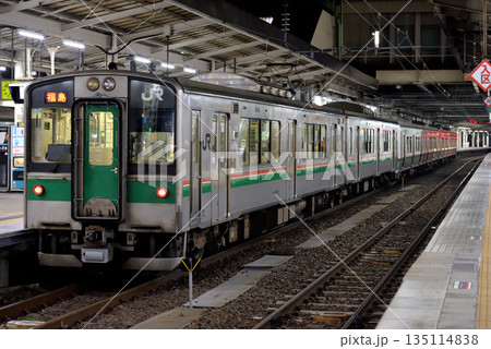 東北線701系＋E721系普通電車6両 135114838