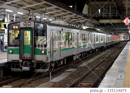 東北線701系+E721系普通電車6両 東北線701系+E721系普通電車6両 135114875