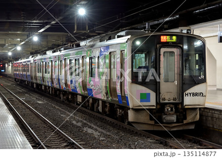 仙石東北ラインHB-E210系快速列車4両 135114877