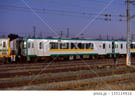 構内留置中のキハ110系気動車 135114918