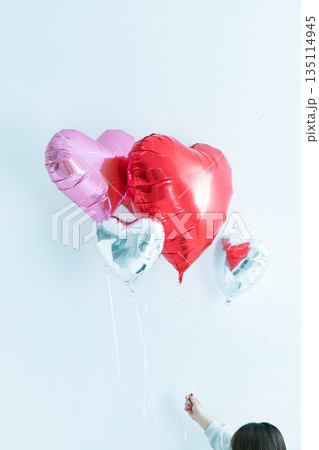 ハート型のバルーン 135114945