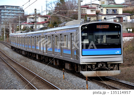 仙石線を走る205系3100番台普通電車4両 135114957