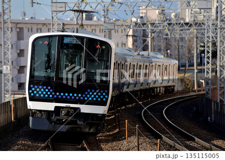 仙石線を走るE131系800番台普通電車4両 仙石線を走るE131系800番台普通電車4両 135115005