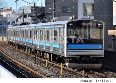 仙石線を走る205系3100番台普通電車4両 135115011