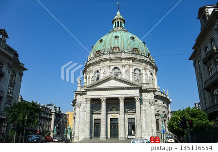 ヘアンス・オー・ブリヴァ・エヴィンデリ　デンマークのコペンハーゲン 135116554