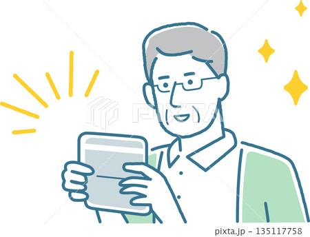 通帳を見て喜んでいる高齢男性 通帳を見て喜んでいる高齢男性 135117758
