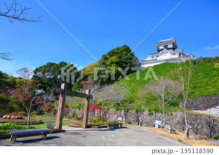 掛川城　天守閣　花広場(本丸広場)　掛川市 135118590