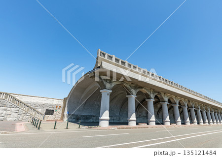 北海道稚内市 北海道遺産に選定されている稚内港北防波堤ドーム 北海道稚内市 北海道遺産に選定されている稚内港北防波堤ドーム 135121484