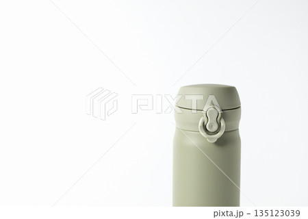 水筒　真空断熱ケータイマグ 白バック 135123039