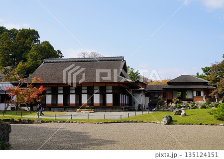 滋賀　彦根　彦根城　楽々園（晩秋） 135124151