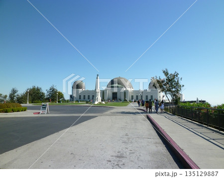 グリフィス天文台へ グリフィス天文台へ 135129887