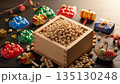 日本の伝統行事「節分」：邪気を払い福を呼び込む大豆と、赤鬼のお面 135130248