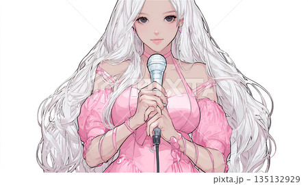 ピンクのドレスを着た女性とマイク 135132929