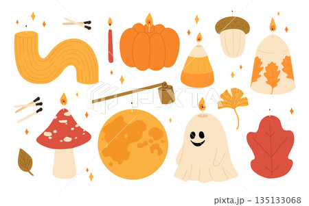 Cozy autumn scented candles set. Collection of various aromatic candles .Hand drawn hygge candlelights. Aromatherapy and relaxation. Flat vector illustration. 135133068
