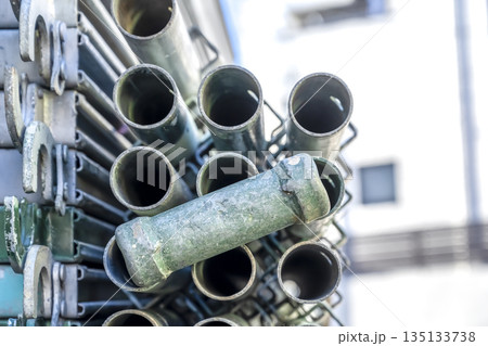 戸建て家屋の外壁修繕工事　仮設足場部材　踏板 135133738