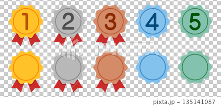 ランキングのメダルのセット。金、銀、銅。アイコン。 ランキングのメダルのセット。金、銀、銅。アイコン。 135141087