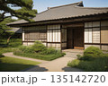 田舎の風景に建つレトロな古民家 135142720