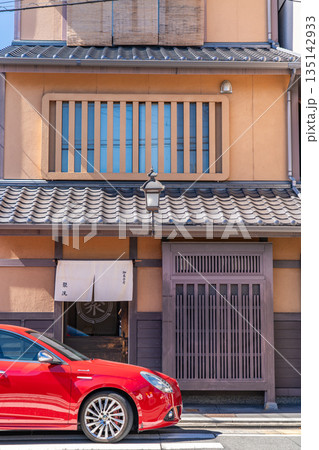 老舗 京御菓子司 聚洸(じゅこう) 和菓子屋 京都市上京区筋違橋町(大宮通) 老舗 京御菓子司 聚洸(じゅこう) 和菓子屋 京都市上京区筋違橋町(大宮通) 135142933