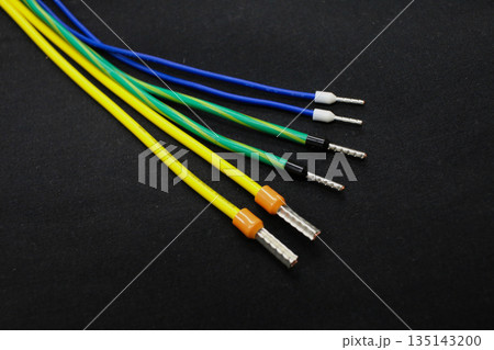 フェルール端子とケーブル フェルール端子とケーブル 135143200