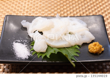 おいしい生だこの刺し身 おいしい生だこの刺し身 135144019