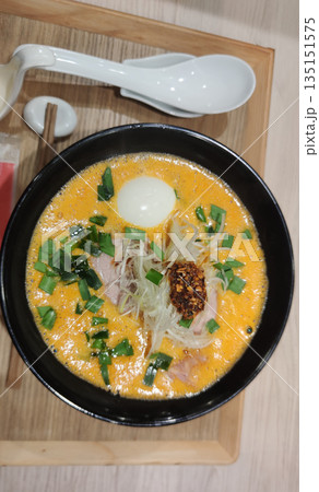 Steaming Hot Bowl of Traditional Japanese Ramen Steaming Hot Bowl of Traditional Japanese Ramen 135151575