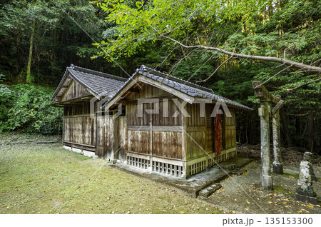 四国八十八箇所36番　青龍寺　白山神社　高知県土佐市 135153300