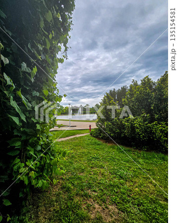 Serene Urban Park Oasis city park Serene Urban Park Oasis city park 135154581