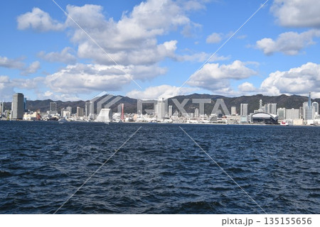 2026年1月8日 神戸港 2026年1月8日 神戸港 135155656