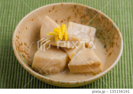 筍の白味噌和え 135156191