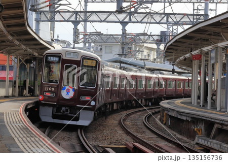 阪急電車2023120901 阪急電車2023120901 135156736