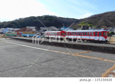 旧下津井電鉄の終着駅 下津井駅跡の遺構風景(岡山県 倉敷市 児島) 旧下津井電鉄の終着駅 下津井駅跡の遺構風景(岡山県 倉敷市 児島) 135156926