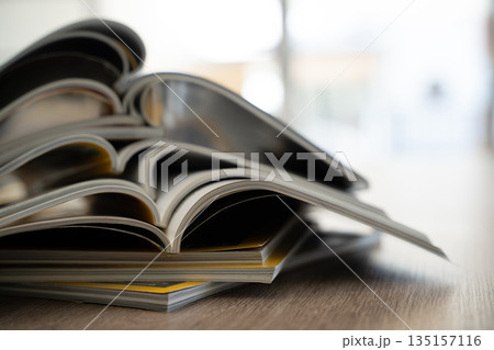 Magazines publication Newspaper and journal books: background and catalog design; article magazine press; newspaper media book knowledge; document advertising datum textbook Magazines publication Newspaper and journal books: background and catalog design; article magazine press; newspaper media book knowledge; document advertising datum textbook 135157116