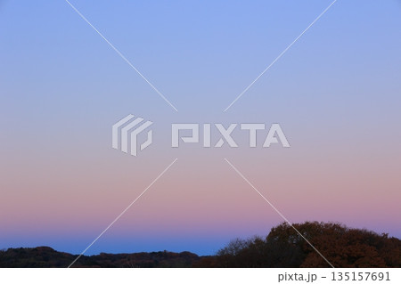 沈む夕日 沈む夕日 135157691