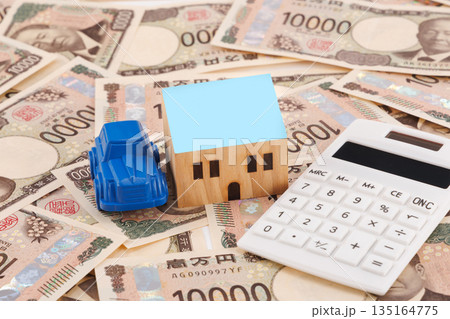 住宅 カーローンイメージ 135164775