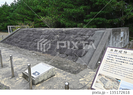 【和歌山県和歌山市】江戸時代に築かれた石積み堤防 水軒堤防 135172618