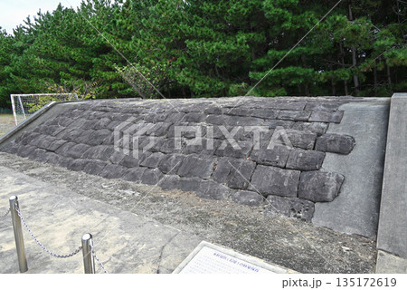 【和歌山県和歌山市】江戸時代に築かれた石積み堤防 水軒堤防 135172619