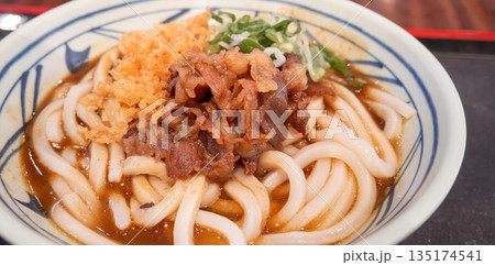 ヌードル 拉麺 麺 135174541