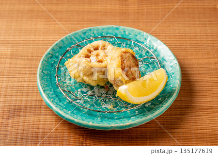 蓮根天ぷら 135177619