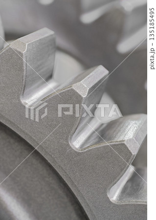 Group of gears 135185495