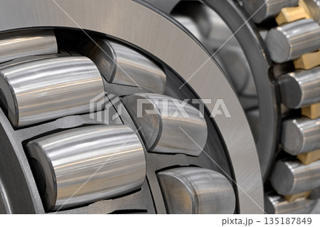 Disassembled roller bearing Disassembled roller bearing 135187849