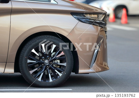 高級ミニバン　イメージ 135193762