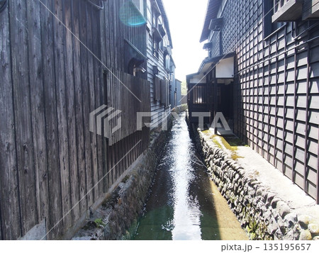 秋田県横手市増田地区の古い町並み 135195657