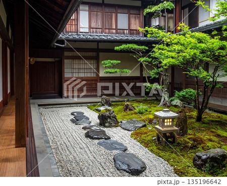 【AI生成画像】京町屋で四季折々楽しめる坪庭 135196642