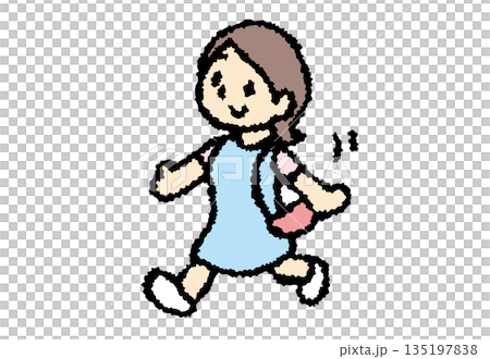 歩く女性 135197838