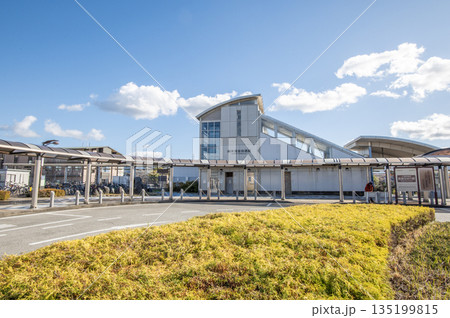 長泉なめり駅　　JR東海　静岡県駿東郡長泉町 135199815