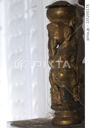 Antics in the vintage Fort 135200178