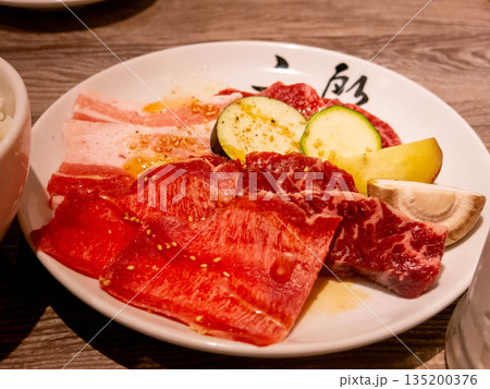 焼肉 焼肉 135200376