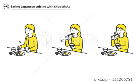 箸で和食を食べる女性 2色 箸で和食を食べる女性 2色 135200751
