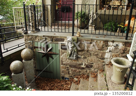 Antics in the vintage Fort Antics in the vintage Fort 135200812